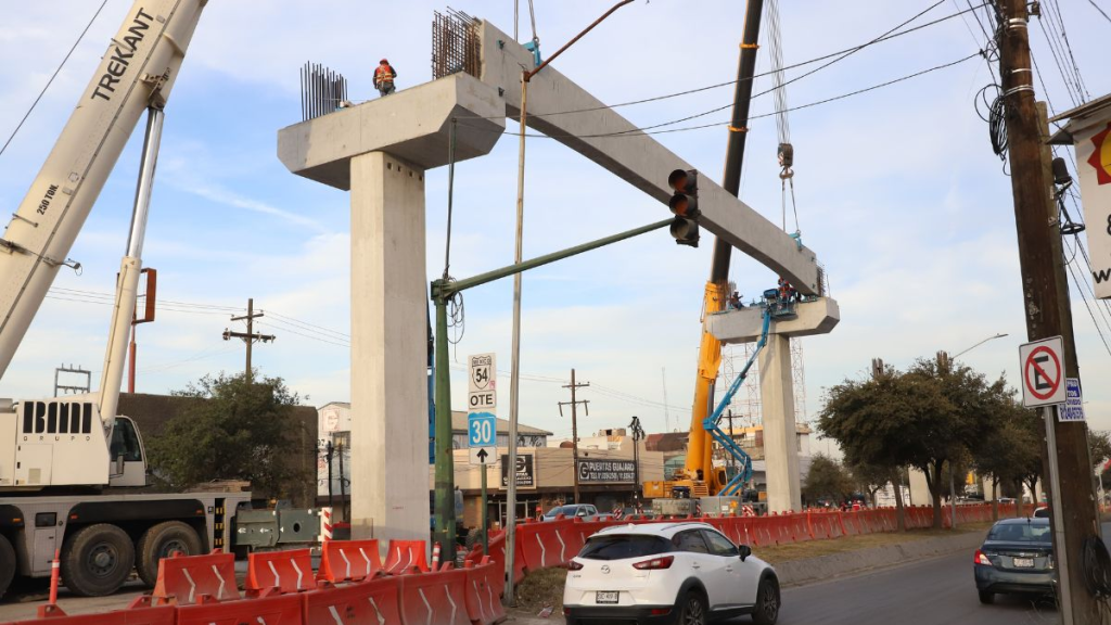 Metro: Líneas 4, 5 Y 6, Movilidad En Suspenso. - Justicia Regia