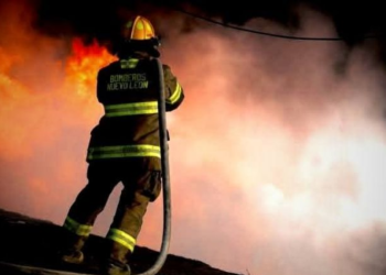 Bombero - Justicia Regia Bombero - Justicia Regia