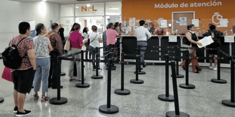 Notarías De Nuevo León Acusan Moches - Justicia Regia