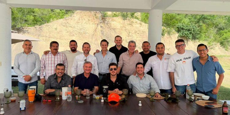 Gabinete De Samuel García, Entre Ellos Raul Cantú Salinas Victoria - Justicia Regia