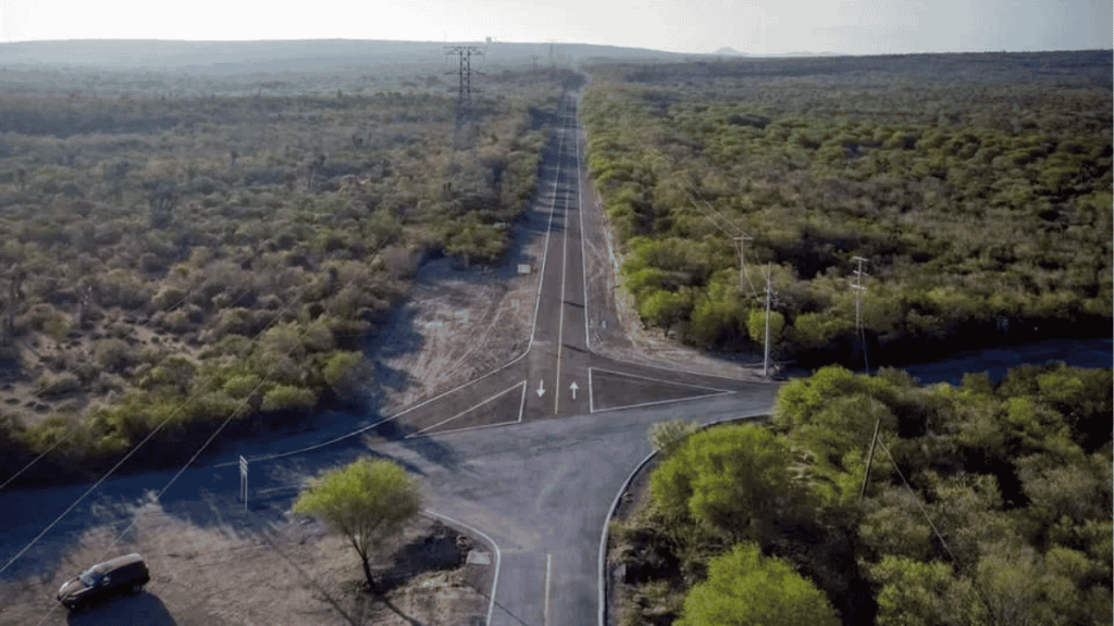 Solo 6 Kilómetros Nuevos De Carretera - Justicia Regia Solo 6 Kilómetros Nuevos De Carretera - Justicia Regia