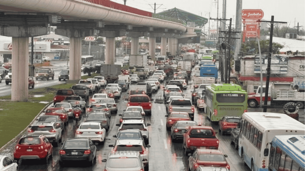 Nuevo León Es El Primer Lugar En Todo, Desde Tráfico Vial Diario Hasta Choques Y Camionazos - Justicia Regia